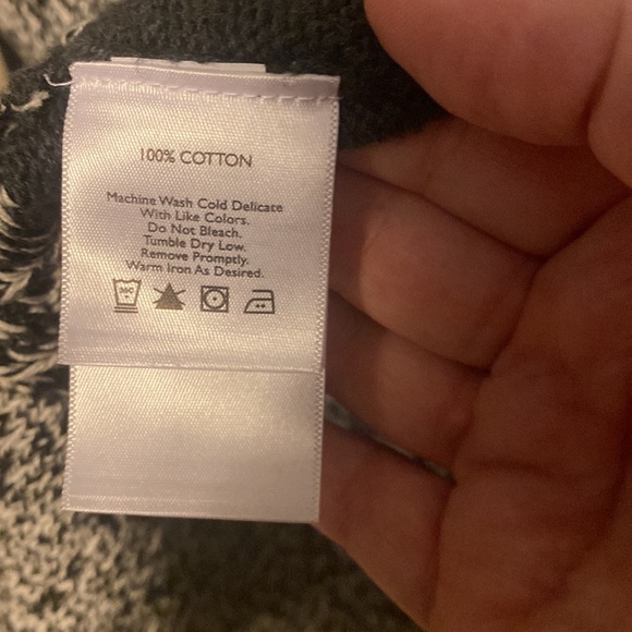 Size L Eddie Bauer double zip grey sweater with front pockets. - Picture 6 of 7